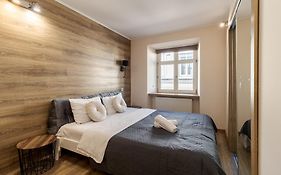 TUT Staroevreyska С Apartment